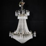 1674 7068 CHANDELIER